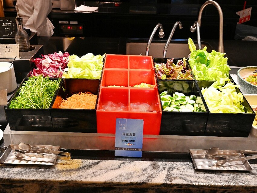 漢來海港餐廳｜台中厲害Buffet吃到飽，近200道豐富菜色，還有美牛狂歡節主題菜色新登場～