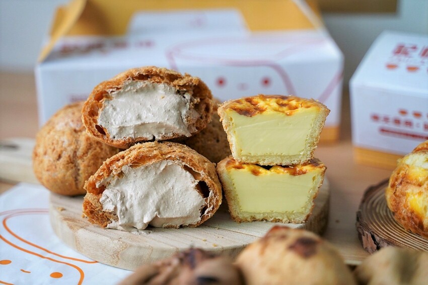 新品上市！N訪的『記憶蛋塔』真的是愛不釋手，送禮自吃兩相宜！芙蓉蛋塔酥鬆內餡綿密香濃，還有鹹可頌、六葉蒜包、法式鮪魚堡、冰火菠蘿、泡芙可以選擇！ - 阿華田的美食日記