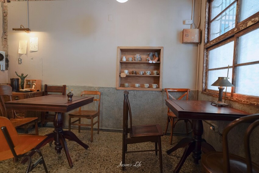 【台南東區│美食】月波Moon wave。隱藏台南巷弄間的最強巴斯克，老宅改建，還沒營業就排隊