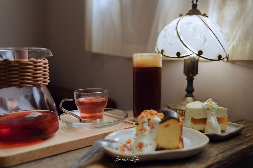 【台南東區│美食】月波Moon wave。隱藏台南巷弄間的最強巴斯克，老宅改建，還沒營業就排隊