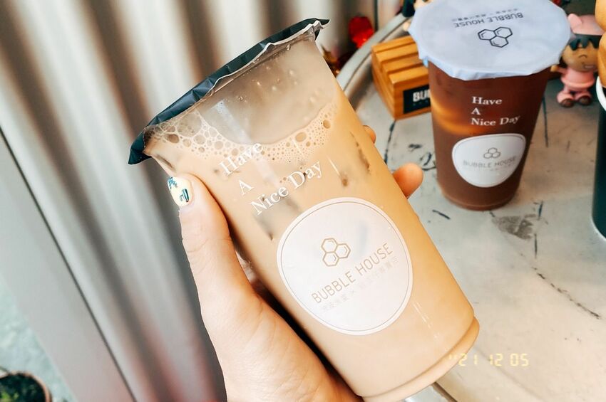 [台中北區] BUBBLE HOUSE波波食堂x雞蛋仔專賣店 ｜Dyson吹出外脆內Ｑ口感｜想吃什麼料自由配｜內附菜單