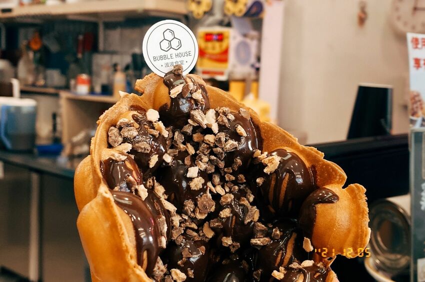[台中北區] BUBBLE HOUSE波波食堂x雞蛋仔專賣店 ｜Dyson吹出外脆內Ｑ口感｜想吃什麼料自由配｜內附菜單