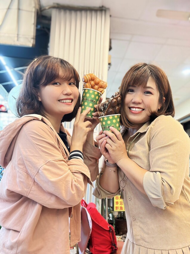 BUBBLE HOUSE波波食堂｜巧霜歐蕾口味新上市！用Dyson吹出外脆內Ｑ雞蛋仔｜1甜1鹹搭配剛剛好｜內附完整菜單 - 萍姐愛分享