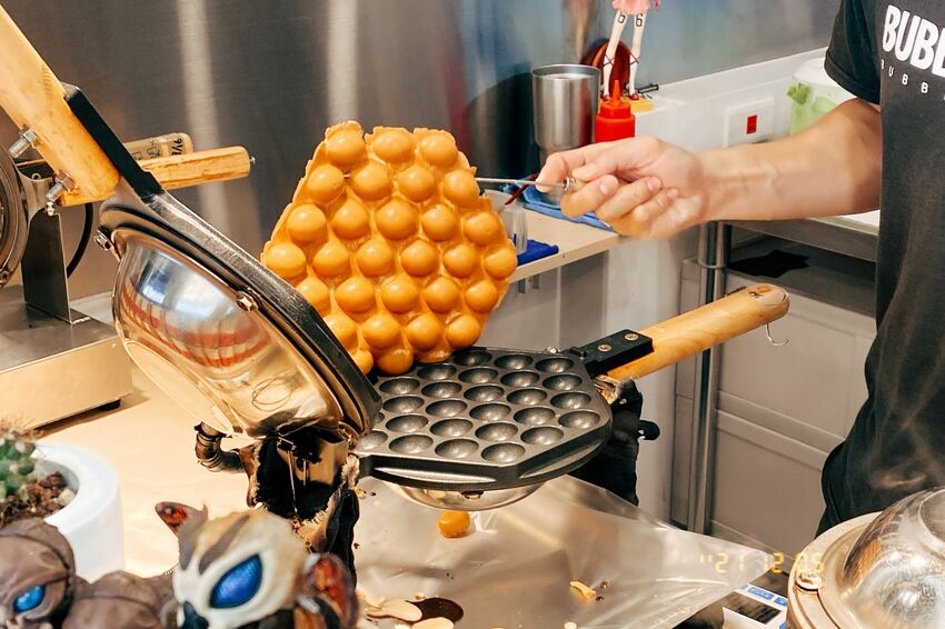 [台中北區] BUBBLE HOUSE波波食堂x雞蛋仔專賣店 ｜Dyson吹出外脆內Ｑ口感｜想吃什麼料自由配｜內附菜單