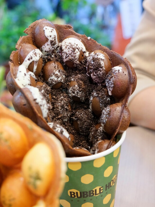 BUBBLE HOUSE波波食堂｜巧霜歐蕾口味新上市！用Dyson吹出外脆內Ｑ雞蛋仔｜1甜1鹹搭配剛剛好｜內附完整菜單 - 萍姐愛分享