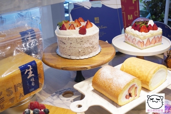 211208FM072.jpg 211208FM072.jpg