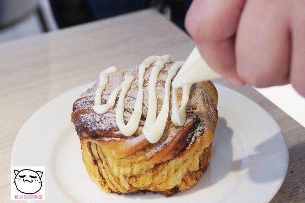 211208FM130.jpg 211208FM130.jpg