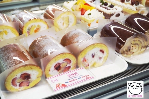 211208FM036.jpg 211208FM036.jpg