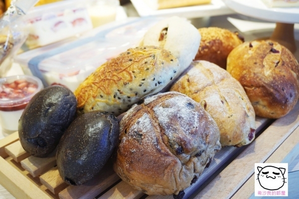 211208FM075.jpg 211208FM075.jpg