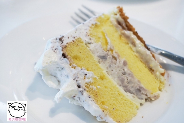 211208FM126A.jpg 211208FM126A.jpg