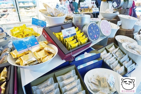 211208FM006A.jpg 211208FM006A.jpg