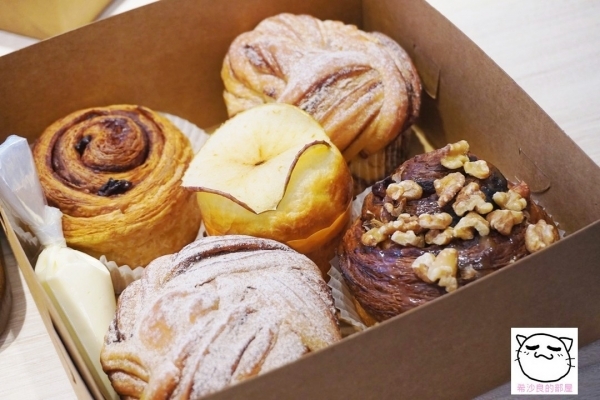 211208FM117A.jpg 211208FM117A.jpg