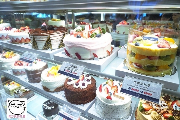 211208FM019A.jpg 211208FM019A.jpg