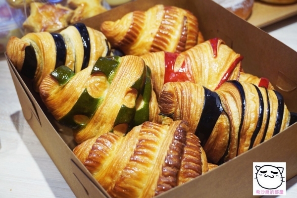 211208FM069.jpg 211208FM069.jpg