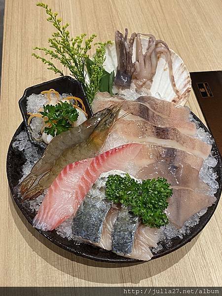 20211213_104700884_iOS