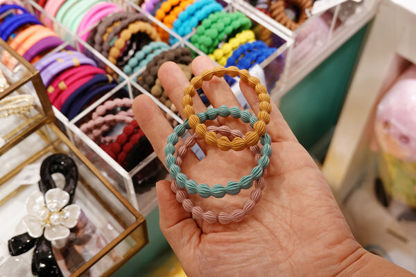 板橋好逛飾品店-甜甜圈驚品小屋，板橋平價飾品專賣店 (36).jpg