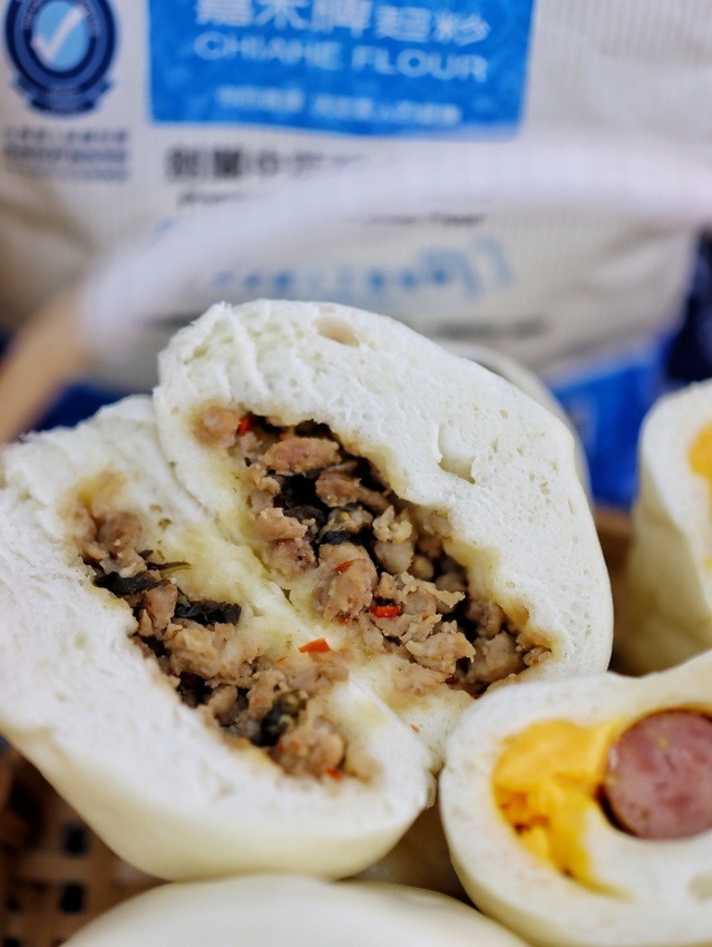 【台中食記】新開幕!鼎泰豐指定麵粉、自製老麵發酵『樂麥包子』開到晚上10點,高品質銅板價14元起,20種口味任你選