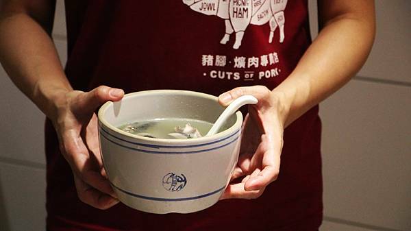 /tmp/phpL9Wc9o /tmp/phpL9Wc9o