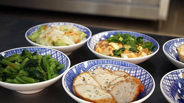 /tmp/phpMvuYIp /tmp/phpMvuYIp