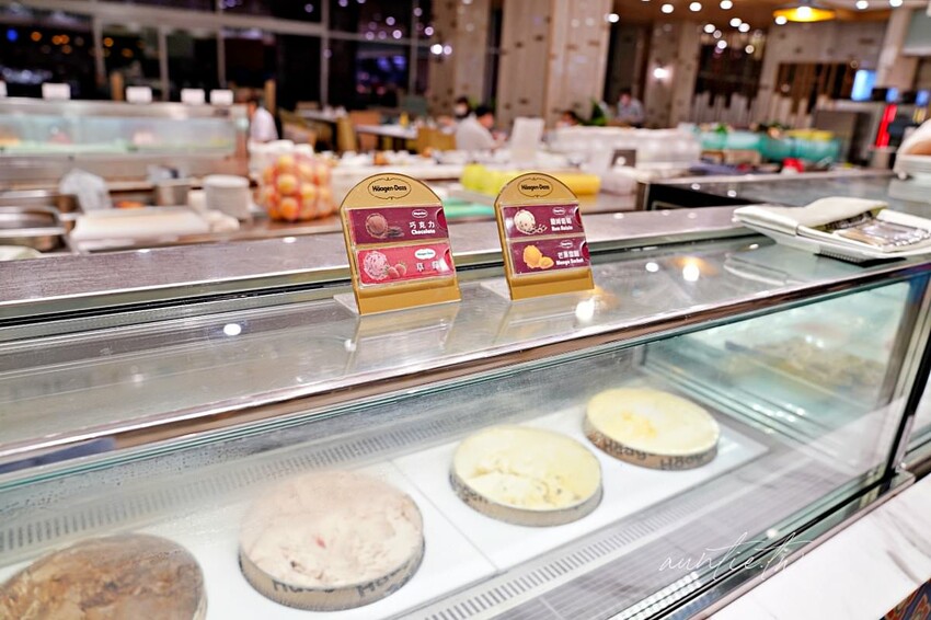 【台北】南港|敘日全日餐廳,東南亞美食節,生食級干貝、霸王甘蔗蝦,啤酒喝到飽,台北六福萬怡酒店自助餐