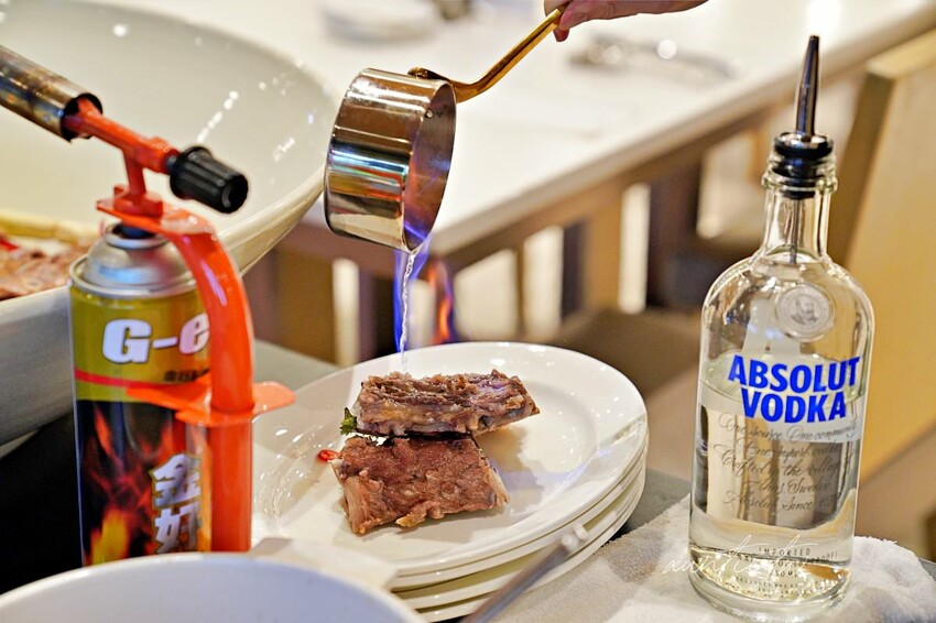 【台北】南港|敘日全日餐廳,東南亞美食節,生食級干貝、霸王甘蔗蝦,啤酒喝到飽,台北六福萬怡酒店自助餐