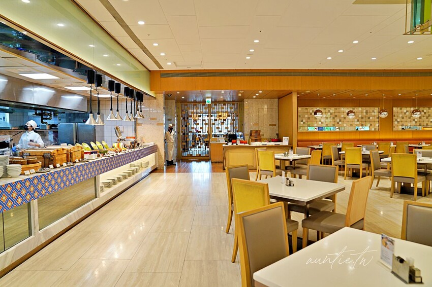 【台北】南港|敘日全日餐廳,東南亞美食節,生食級干貝、霸王甘蔗蝦,啤酒喝到飽,台北六福萬怡酒店自助餐