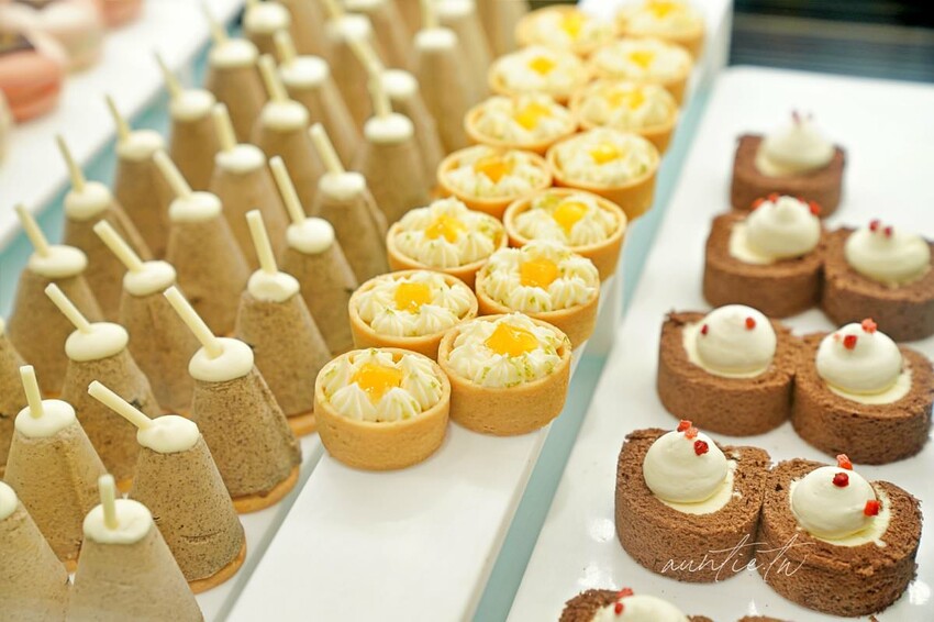 【台北】南港|敘日全日餐廳,東南亞美食節,生食級干貝、霸王甘蔗蝦,啤酒喝到飽,台北六福萬怡酒店自助餐