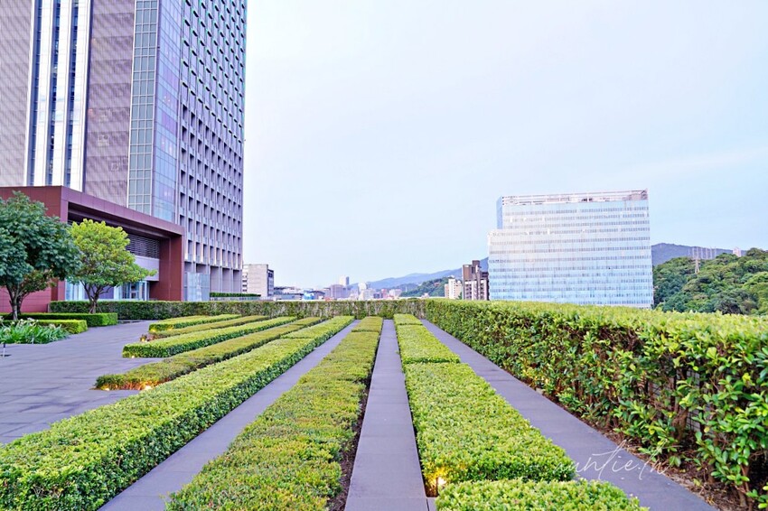 【台北】南港|敘日全日餐廳,東南亞美食節,生食級干貝、霸王甘蔗蝦,啤酒喝到飽,台北六福萬怡酒店自助餐