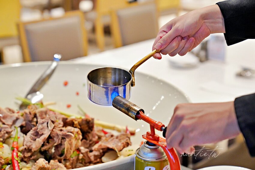 【台北】南港|敘日全日餐廳,東南亞美食節,生食級干貝、霸王甘蔗蝦,啤酒喝到飽,台北六福萬怡酒店自助餐