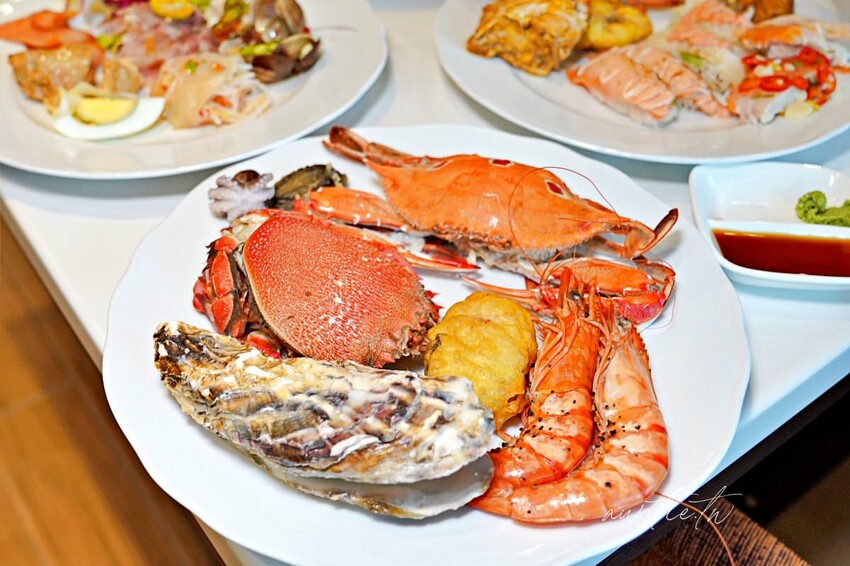 【台北】南港|敘日全日餐廳,東南亞美食節,生食級干貝、霸王甘蔗蝦,啤酒喝到飽,台北六福萬怡酒店自助餐