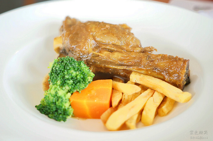 宜蘭縣五結鄉綠舞觀光飯店蝶舞咖啡廳》西式半自助吃到飽百匯buffet,烘培天地金沙乳酪蛋糕