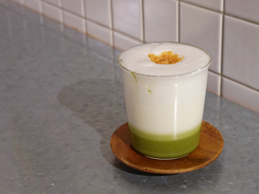 台北市信義區台北信義—青春漢堡 · Aoharu Burger|不訂位吃不到!隱藏在信義巷弄中的日式洋食漢堡店|世貿、101、瓏山林