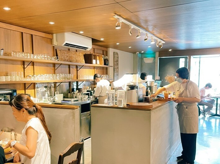 信義區美食-----都市中的老宅漢堡,青春漢堡 Aoharu Burger