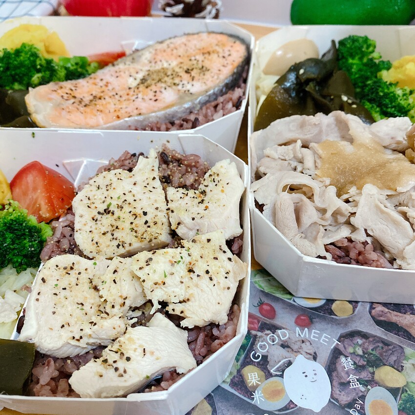 新竹縣湖口鄉新竹湖口老街必吃的義式美食—卡拉義式餐館，不油不膩的義大利麵加上可口的舒芙蕾讓人吃了就愛上