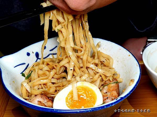 三杯雞拉麵-瘋拌麵fun瘋趣 (2).jpg