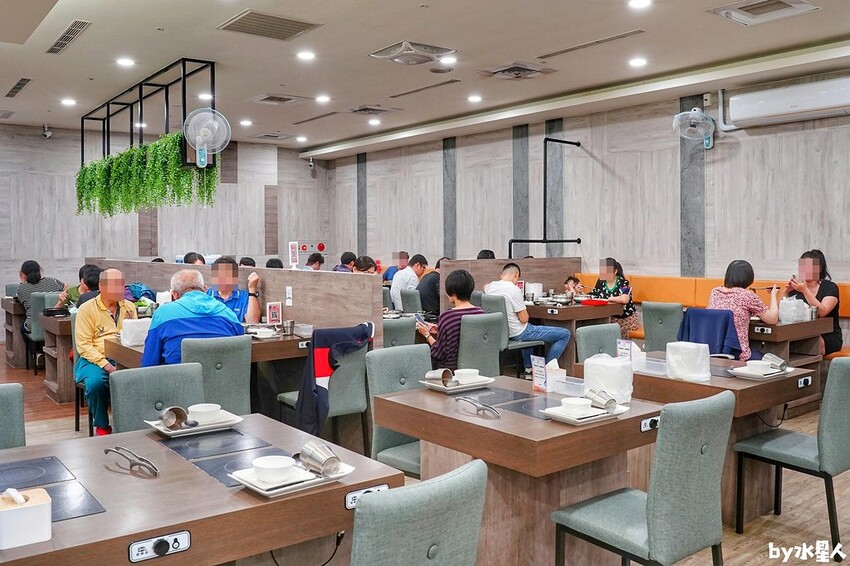 鬥牛士二鍋台中文心店