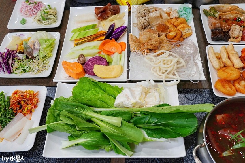 鬥牛士二鍋台中文心店