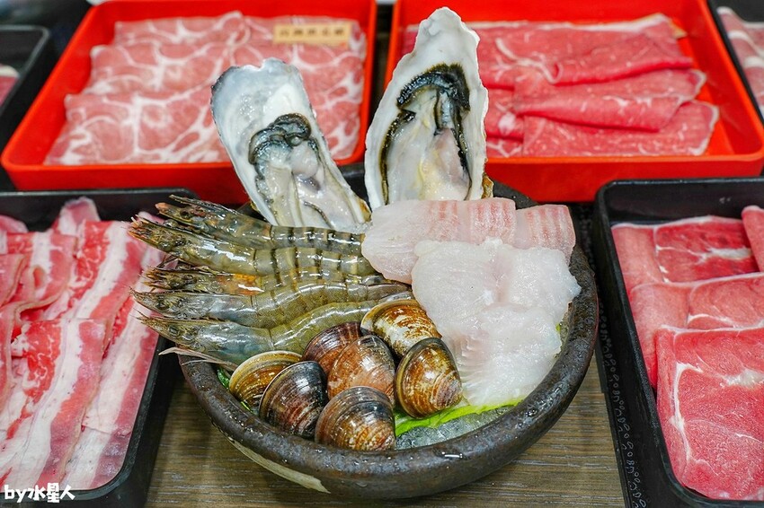 鬥牛士二鍋台中文心店