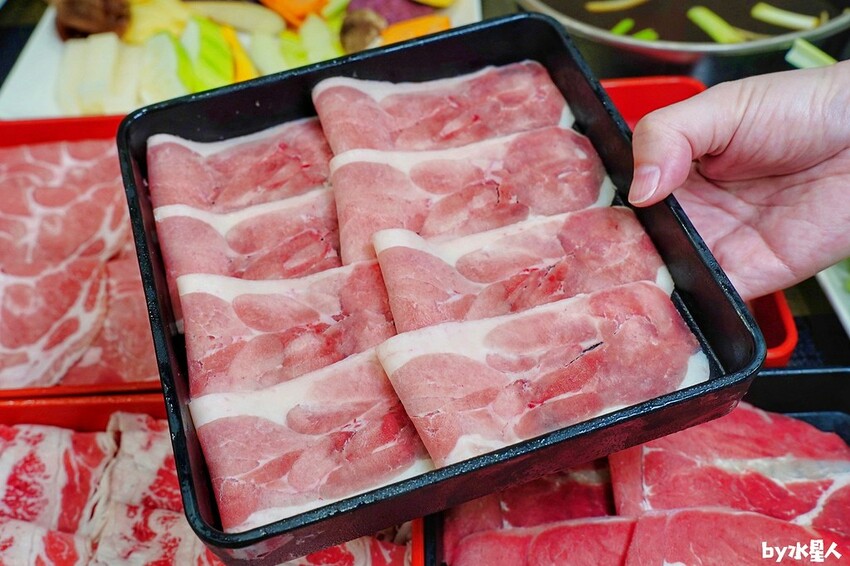 鬥牛士二鍋台中文心店