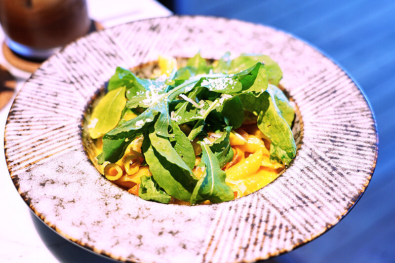 礁溪美食》奶油麵包餐廳旗艦店~ 餐點美味好吃,環境優雅迷人,手工麵包 輕食早午餐 下午茶甜點 義式餐點 PI