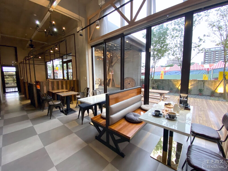 礁溪美食》奶油麵包餐廳旗艦店~ 餐點美味好吃,環境優雅迷人,手工麵包 輕食早午餐 下午茶甜點 義式餐點 PI