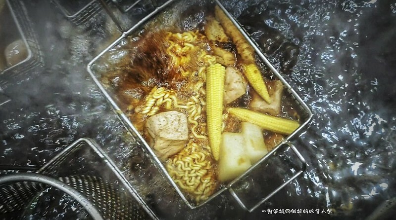 高雄左營美食 田心滷味 馬來西亞巴生肉骨茶 高雄左營美食 田心滷味 馬來西亞巴生肉骨茶