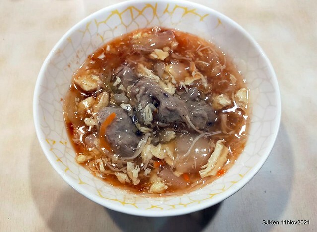 「老德記手工拉麵」(Fried Noodle & Pork Meat soup store), Taipei, Taiwan, SJKen, Nov 11, 2021.