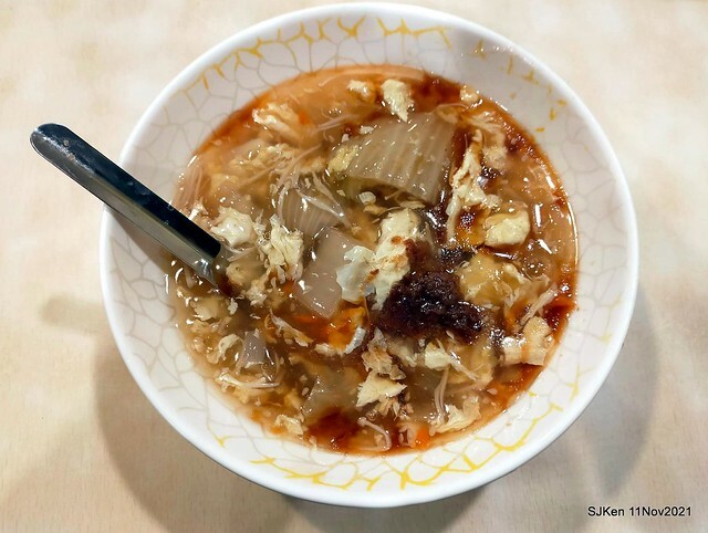 「老德記手工拉麵」(Fried Noodle & Pork Meat soup store), Taipei, Taiwan, SJKen, Nov 11, 2021.