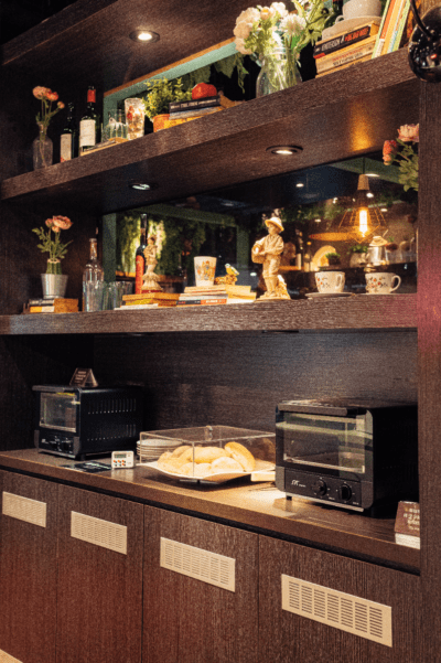 超多元自助吧&濕式熟成翼板牛！主餐還沒來就吃好飽！米塔炙燒牛排專門店-夢時代 - 林非帶你飛