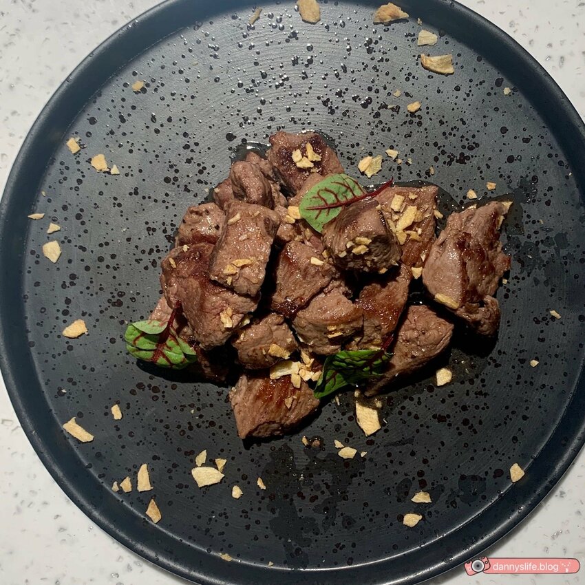 樂鮮Sushi bar │台北美食•有迴轉壽司的餐酒館,海鮮塔必點!