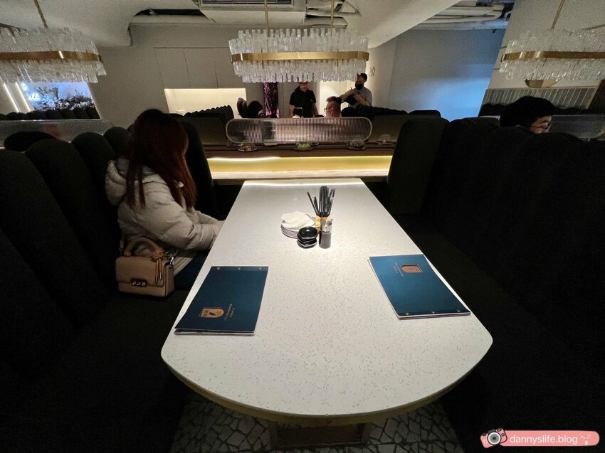 樂鮮Sushi bar │台北美食•有迴轉壽司的餐酒館,海鮮塔必點!