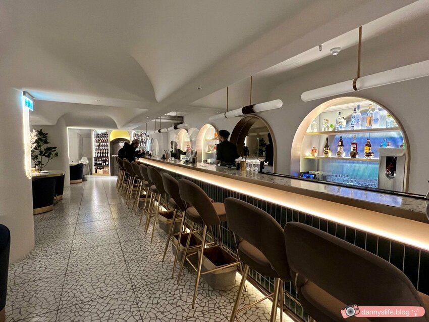 樂鮮Sushi bar │台北美食•有迴轉壽司的餐酒館,海鮮塔必點!