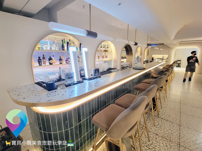 [食]台北 營業至清晨三點 迴轉壽司餐酒館 樂鮮 Sushi bar