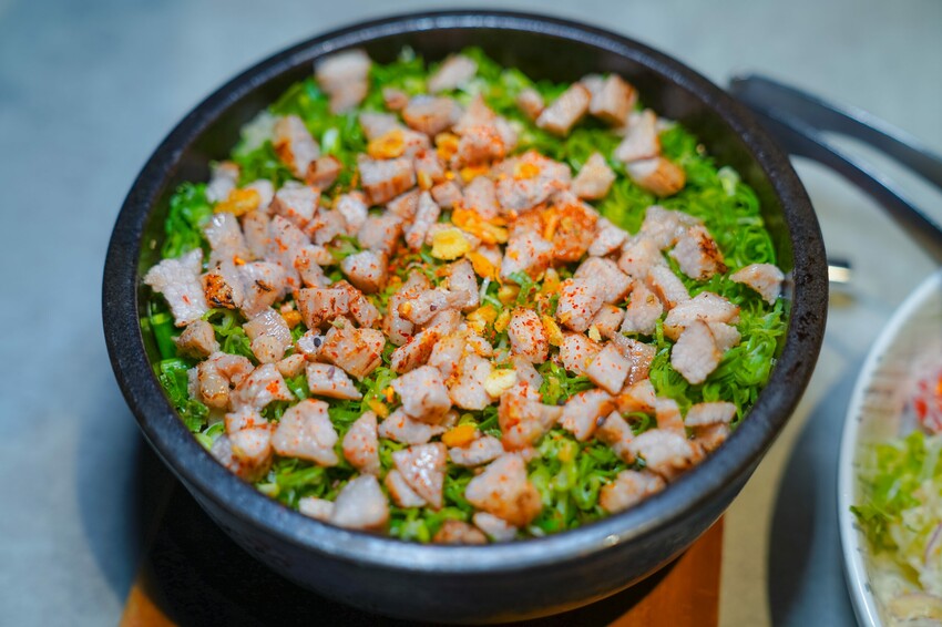 【台中西屯│美食】燒肉風間 Kazama | 老虎城店。洞穴風燒肉空間,和牛套餐大口吃燒肉,附餐選擇多又美味 @Jason's Life